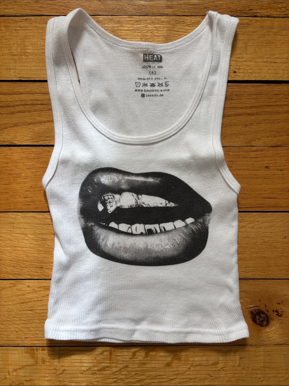 HEAT White Ribbed Tank Top with Graphic Lip Print